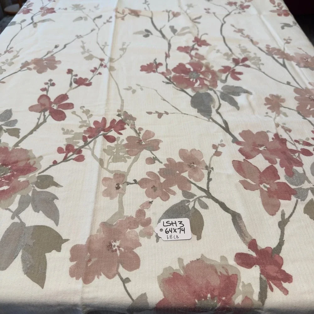 1096 - Shower curtain 64 x 74 – Cloth Beige Rose Gray Floral